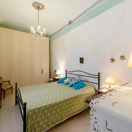 Sestri Ponente House Apartment